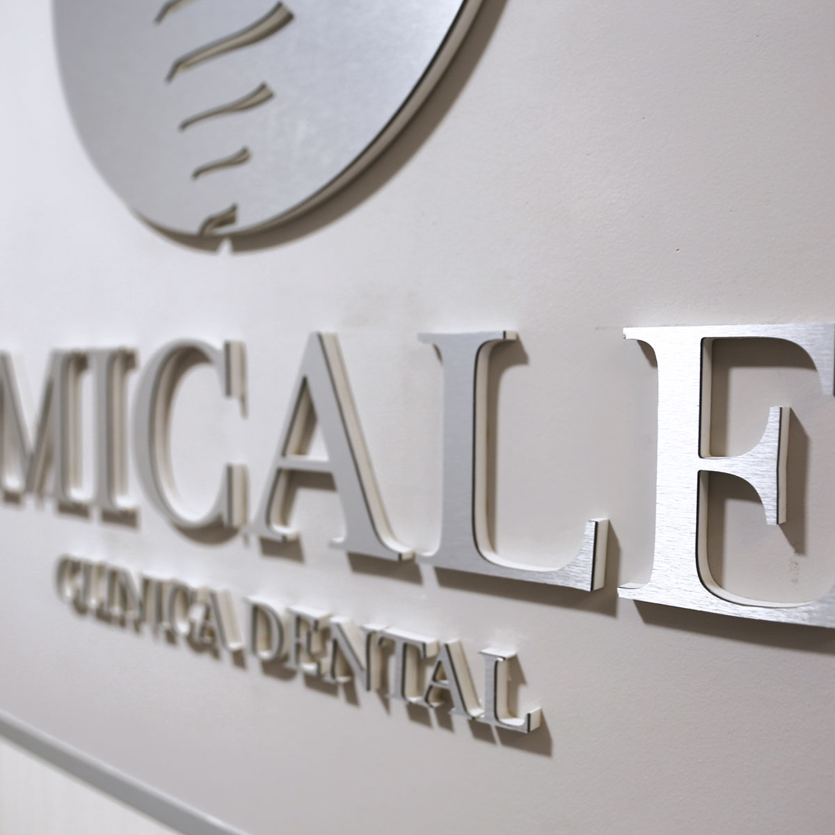 Instalaciones Clínica Dental Micale - Recepción