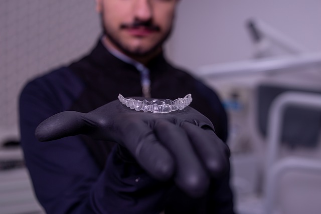 ¿Cuánto tiempo hay que llevar Invisalign?